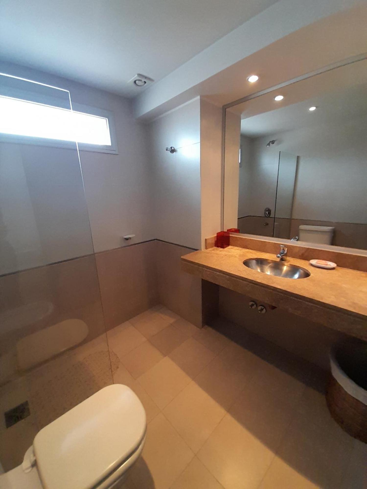 Departamento Centrico Plaza Alvarado Con Cochera Salta Exterior foto